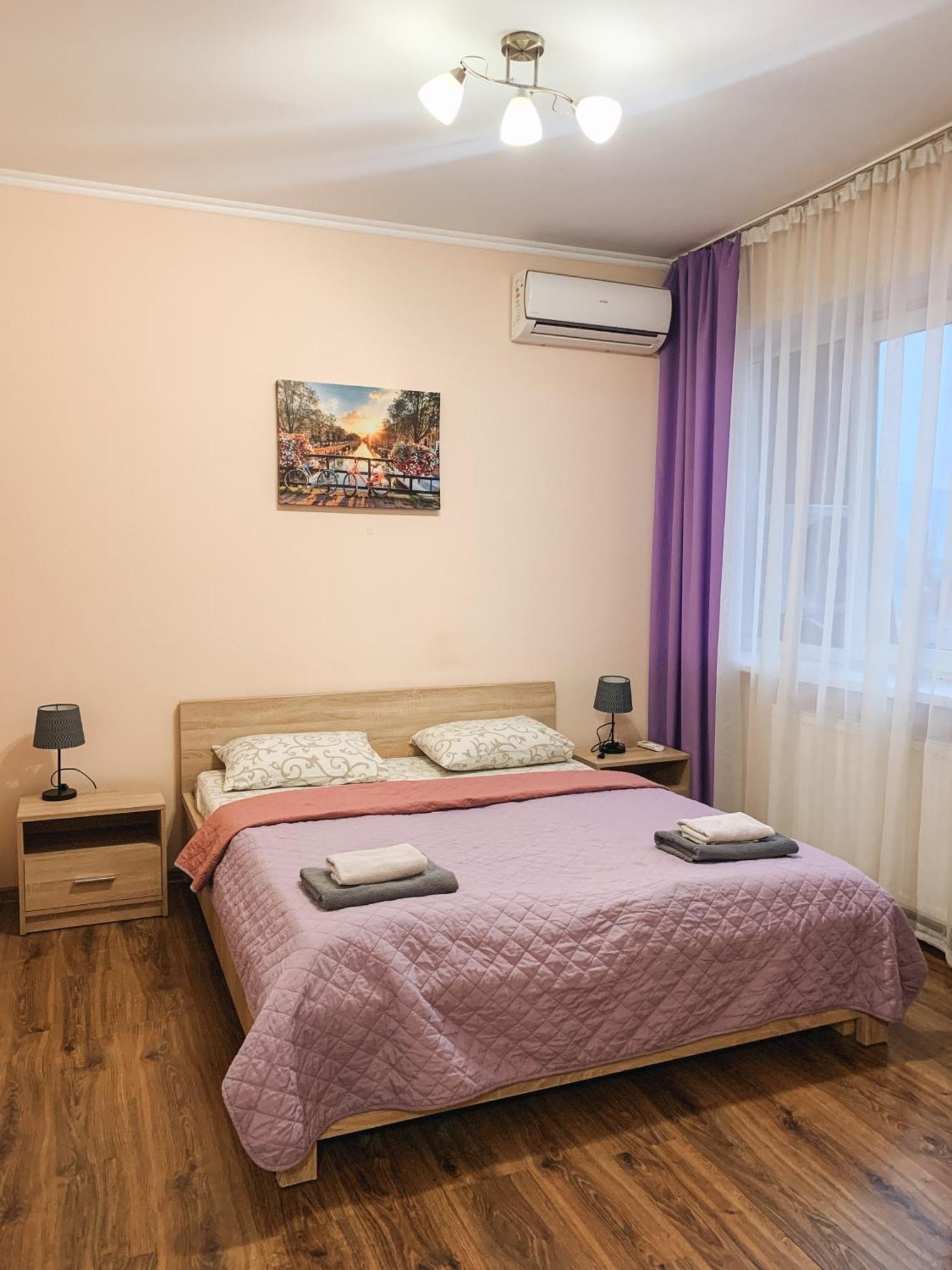 Apartments Domovik Parkaniya, 2A Mukacheve Exterior photo