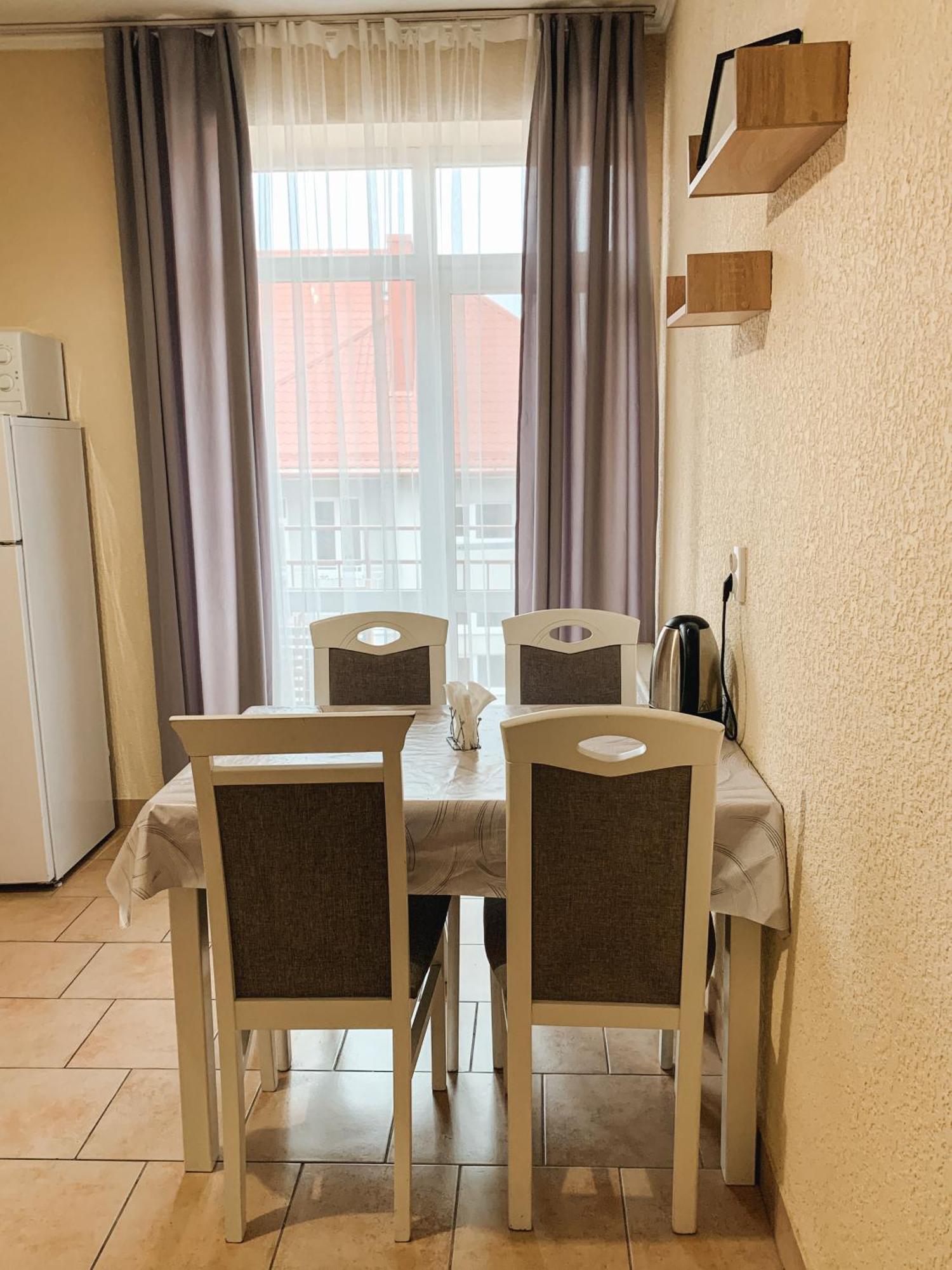 Apartments Domovik Parkaniya, 2A Mukacheve Exterior photo